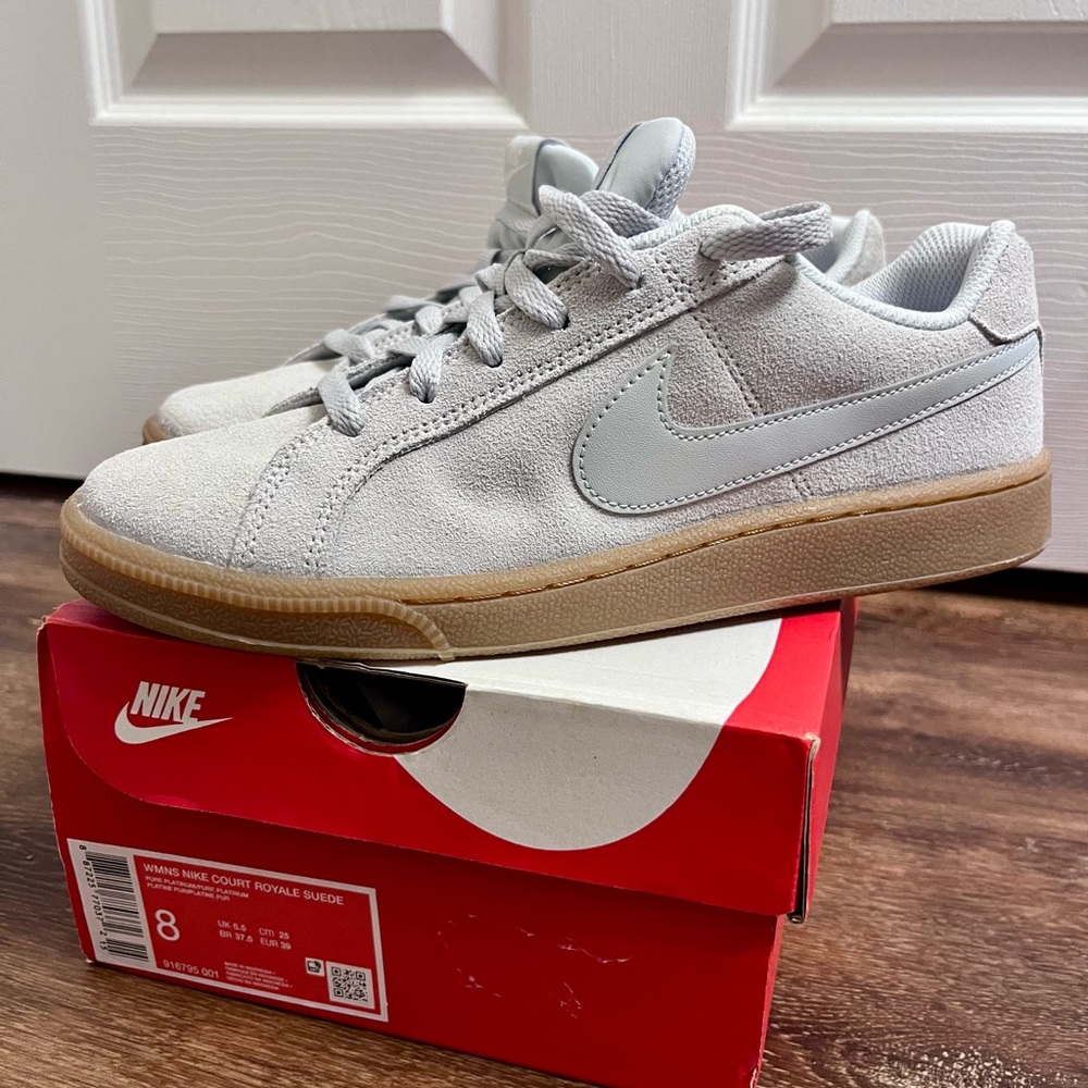 Nike Women Light Gray and Tan Suede Sneakers